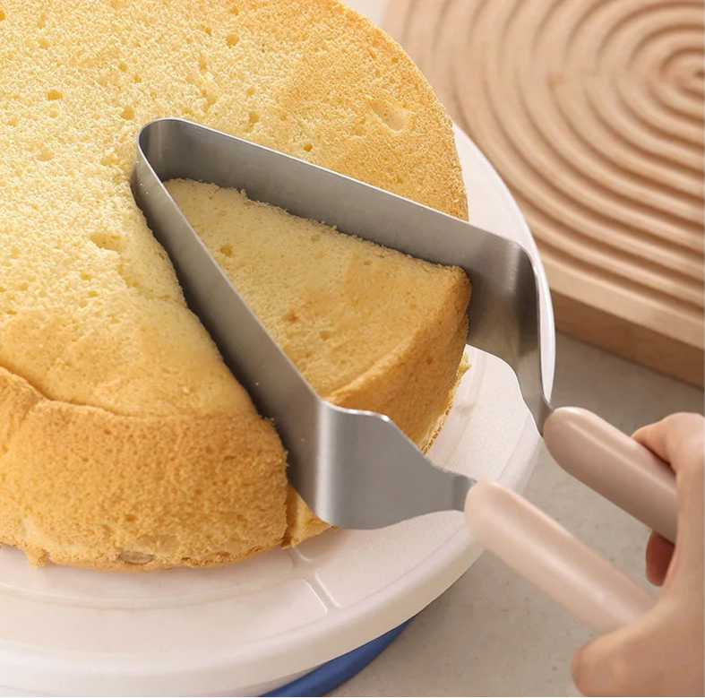 Stainless steel cake cutter