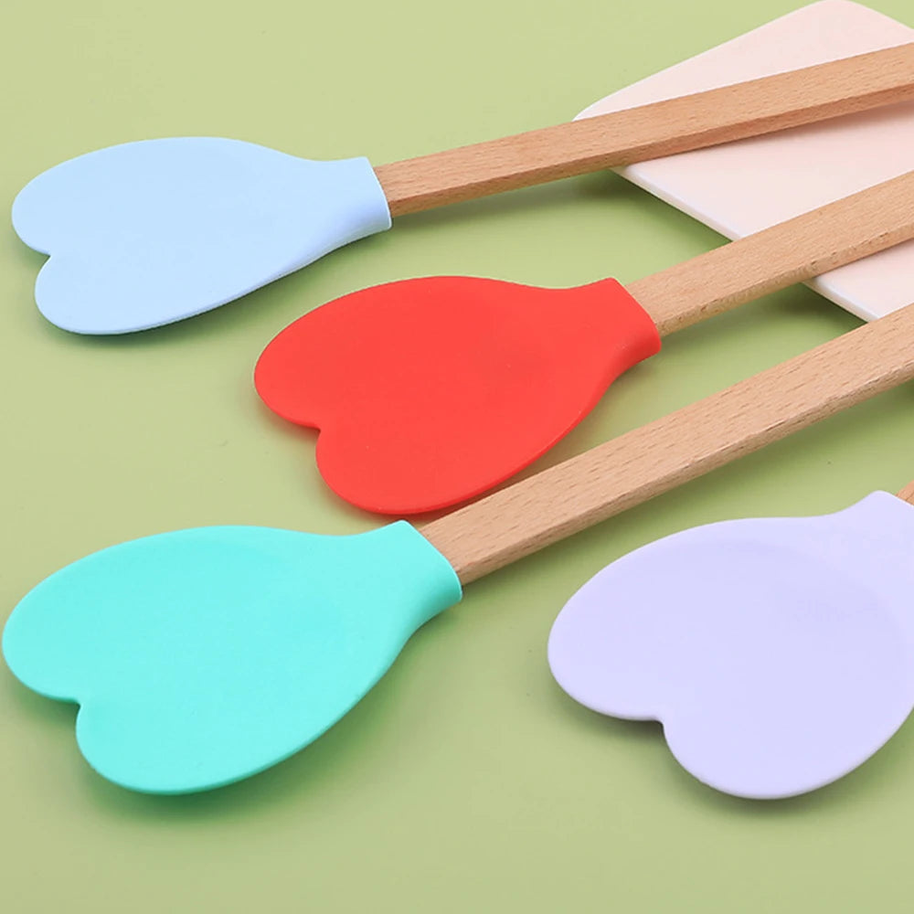 Heart shaped baking spatula