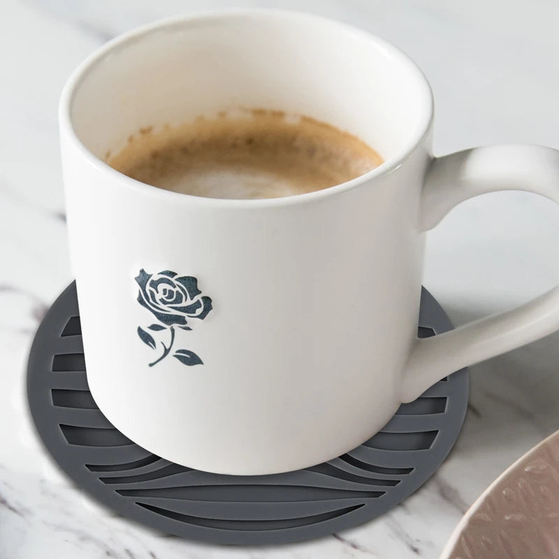 Silicone coaster set