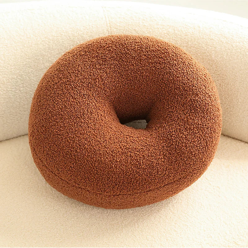 Plush throw pillows