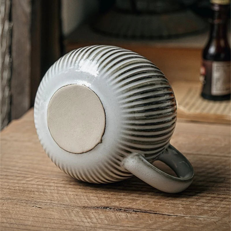 Minimalist mug