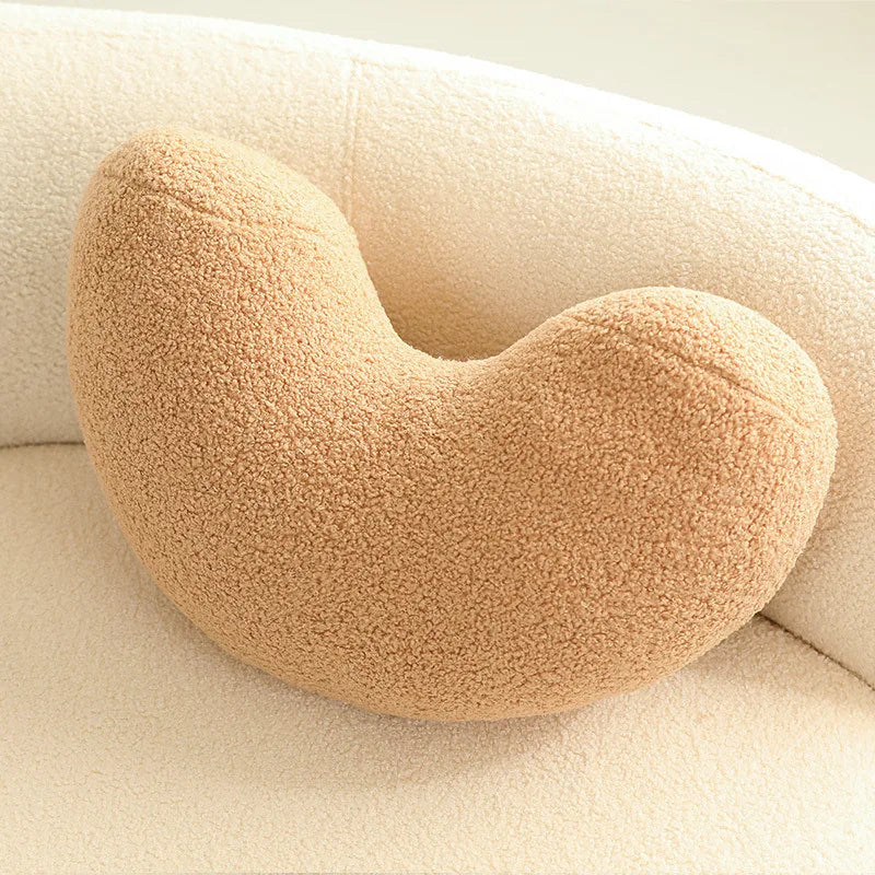 Plush throw pillows