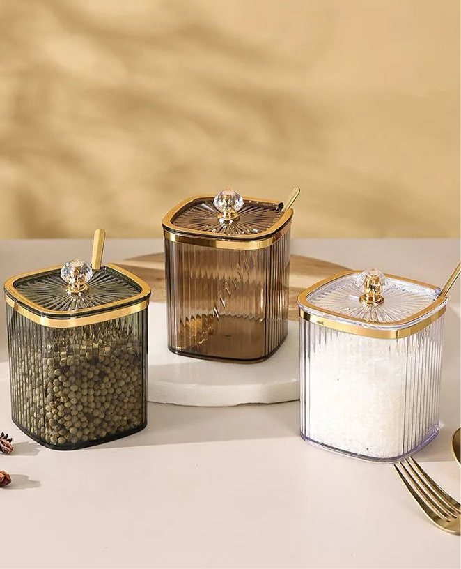 Transparent spice jar set