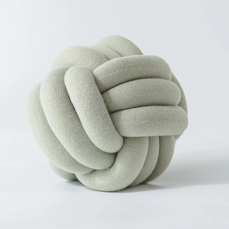 Knot cotton pillow