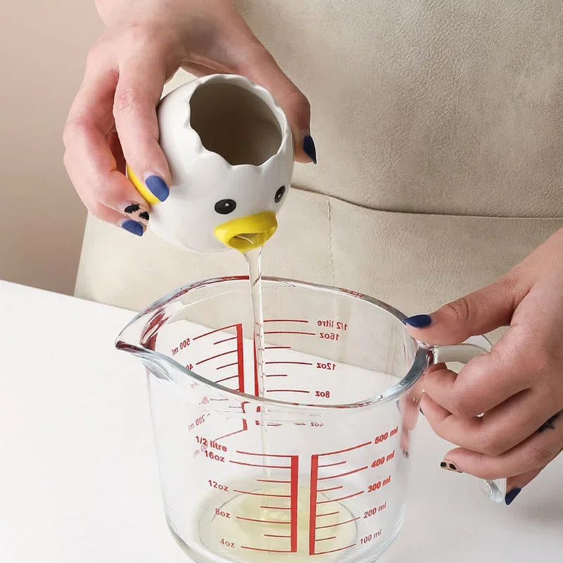 Ceramic egg white yolk separator