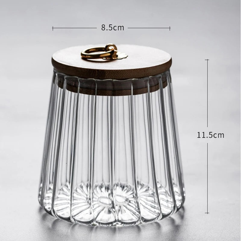 Glass spice jar with lid