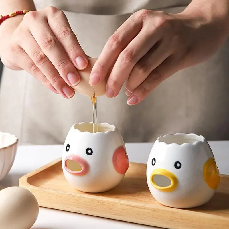 Ceramic egg white yolk separator