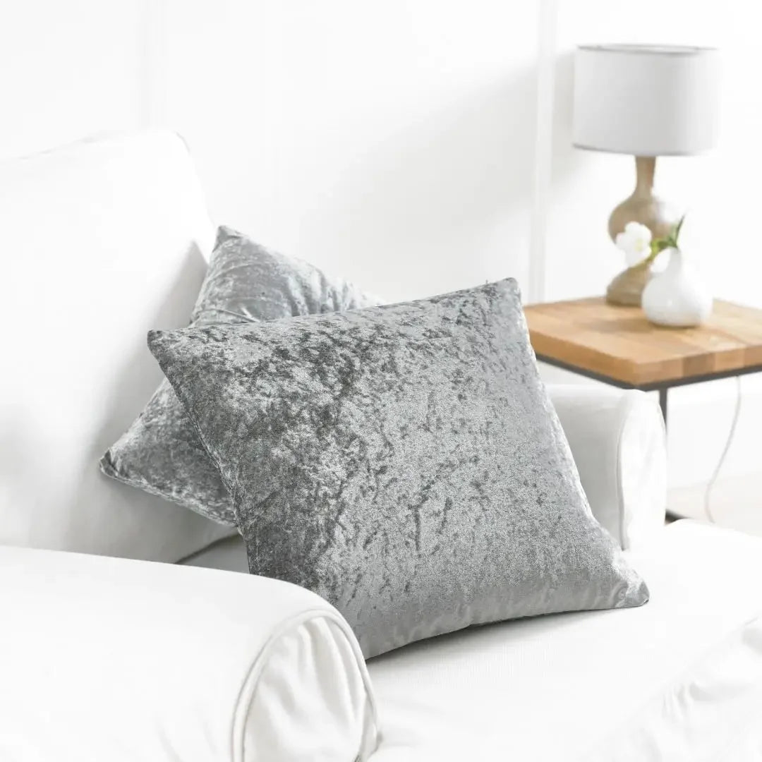 Velvet cushion cover