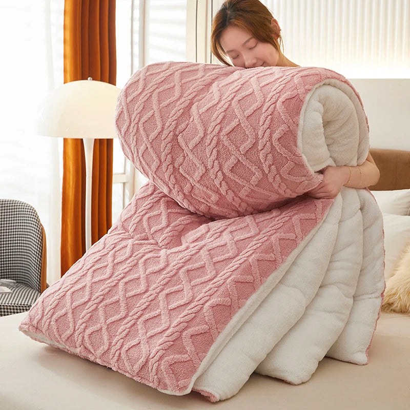 Soft weighted quilt comforter