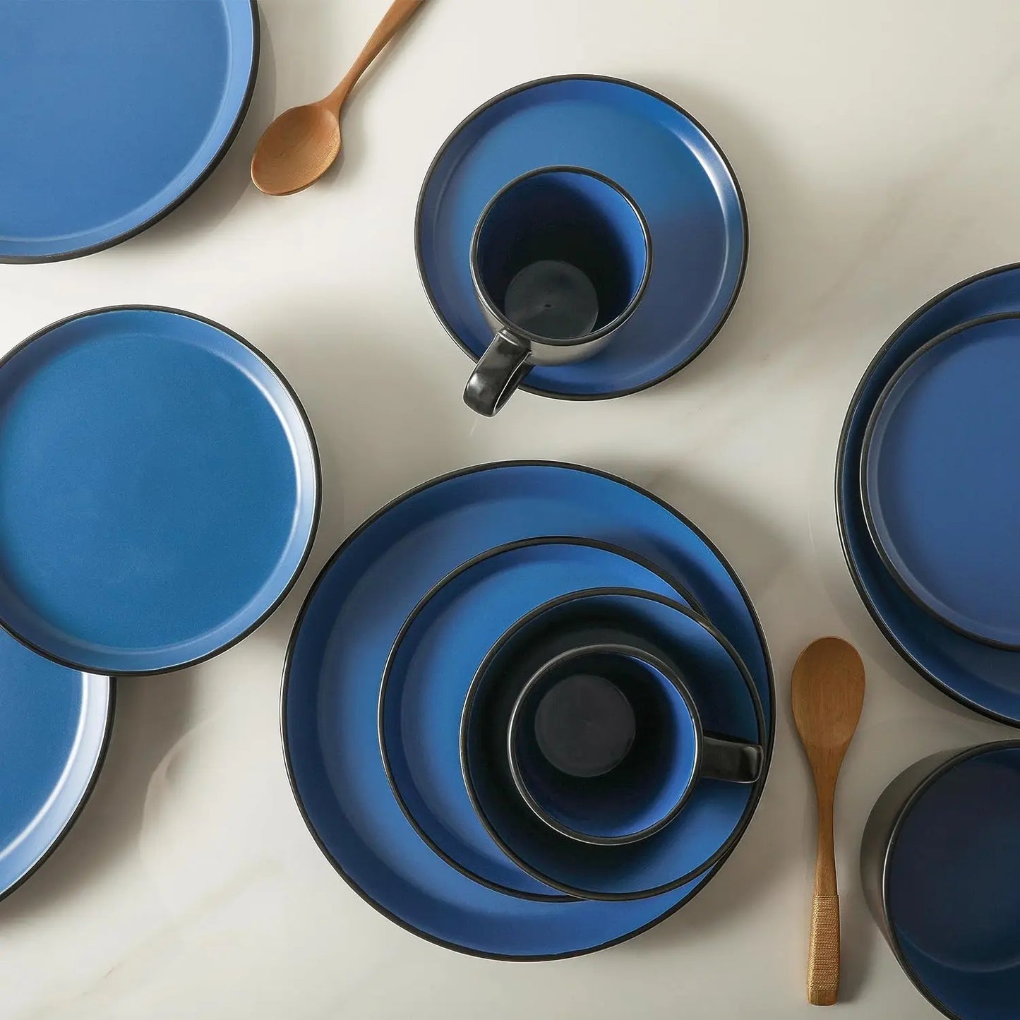 Stoneware 16-Piece Modern Dinnerware Set