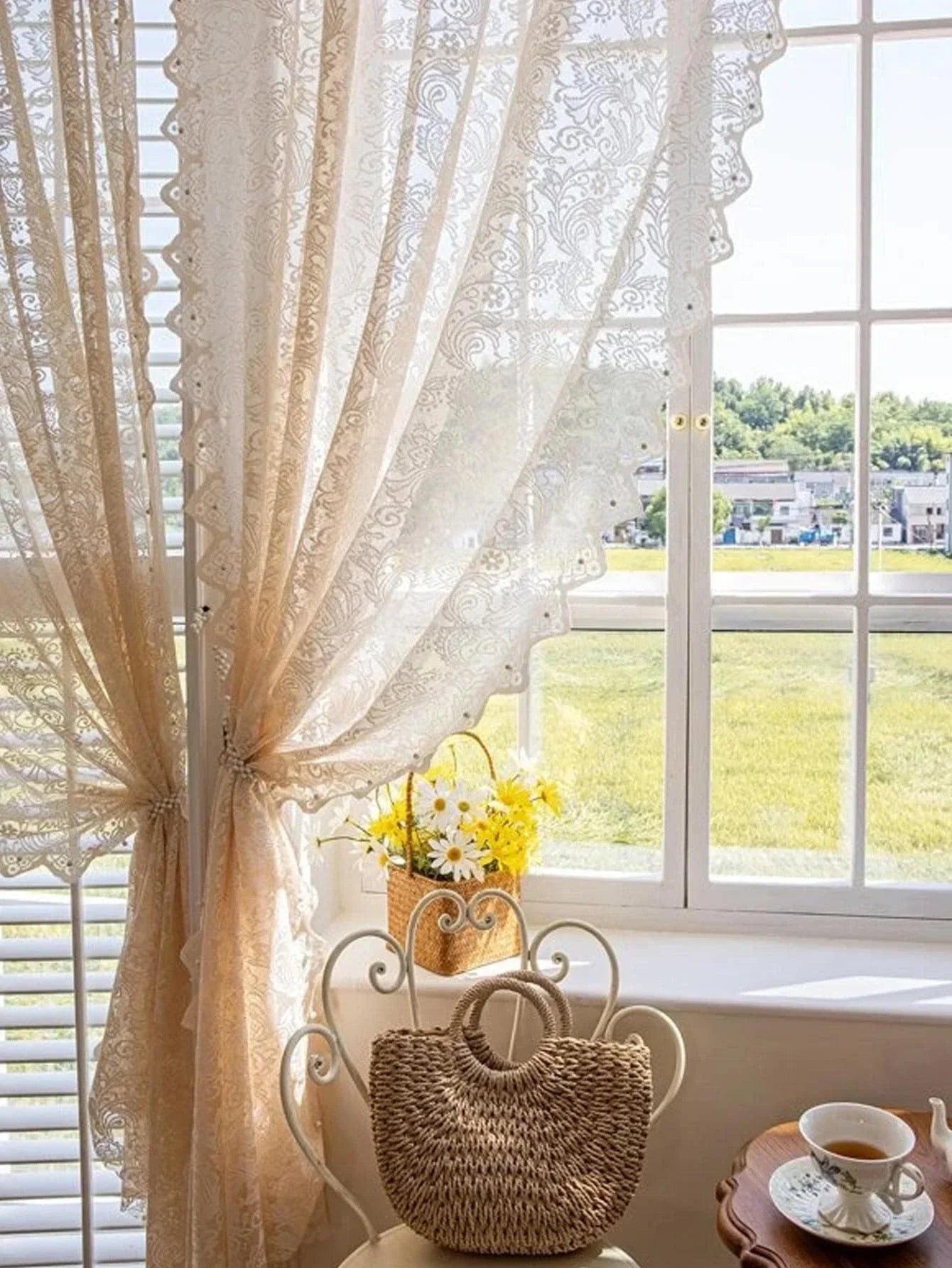 Lace bead curtain