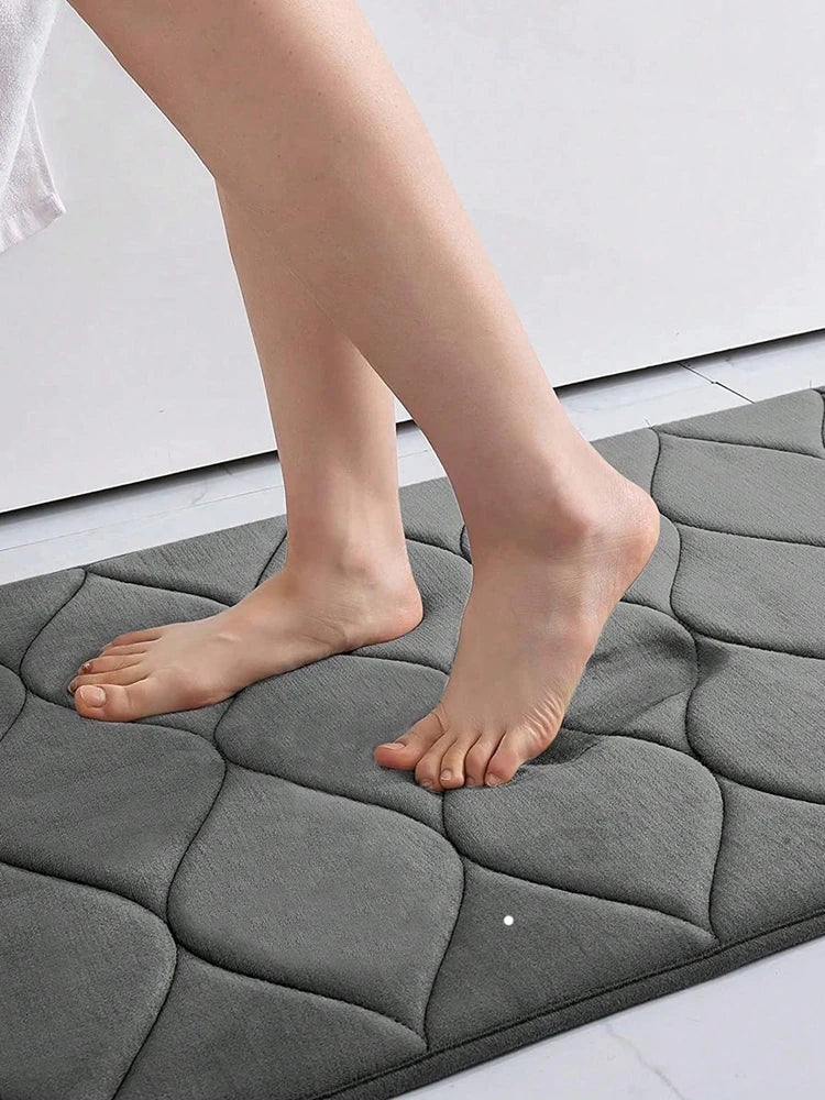 Coral fleece bathroom mat