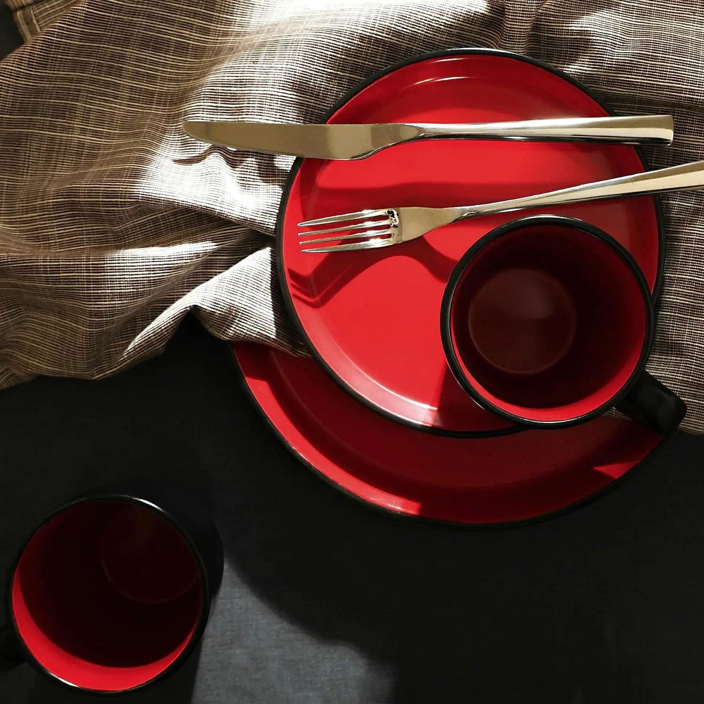 Stoneware 16-Piece Modern Dinnerware Set