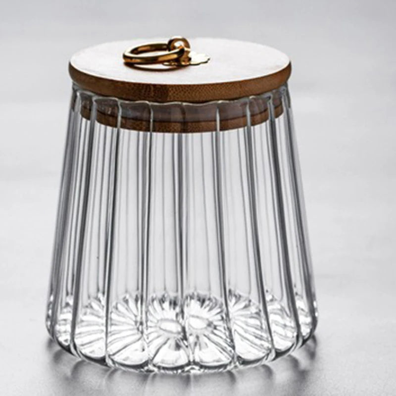 Glass spice jar with lid