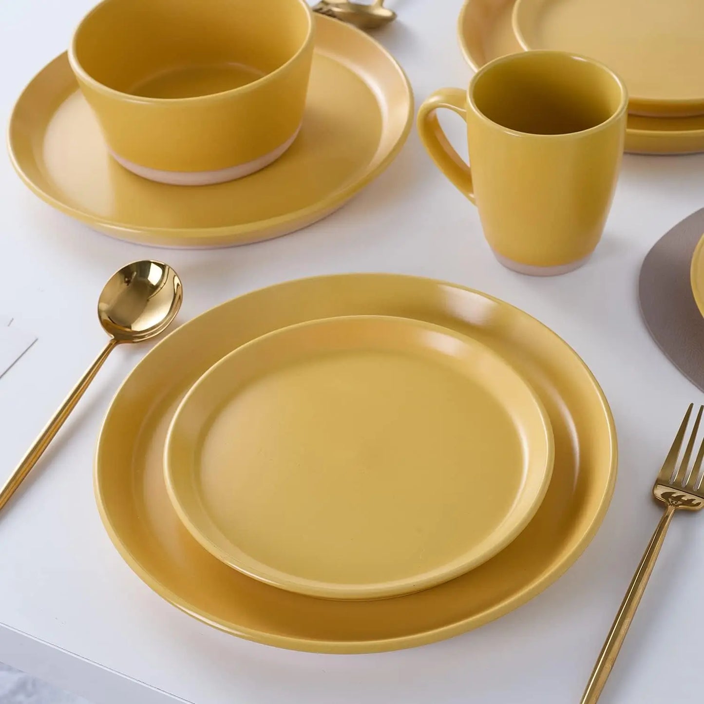 Stoneware 16-Piece Modern Dinnerware Set