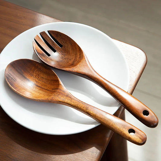 2 piece wooden utensils