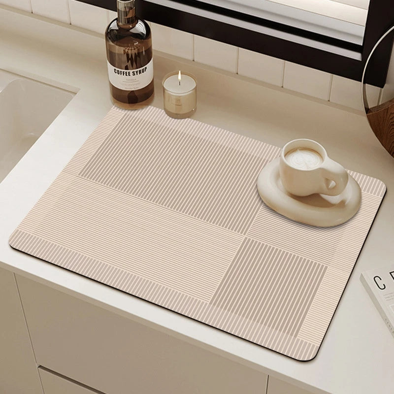 Absorbent countertop mat