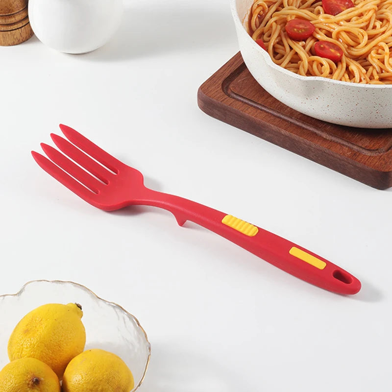 Flexible silicone heat resistant fork