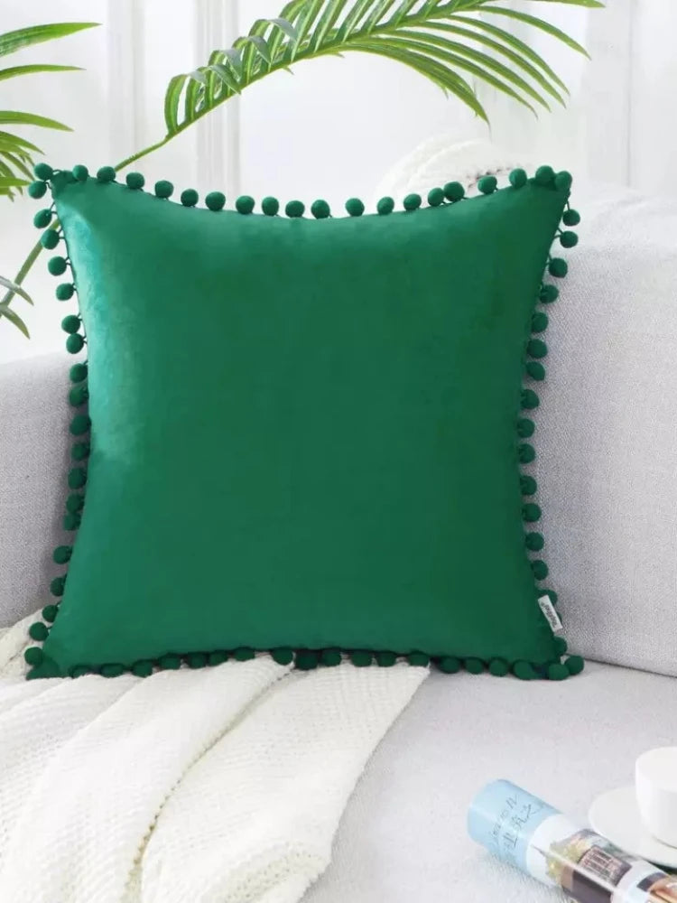 Velvet pom pom pillow cover