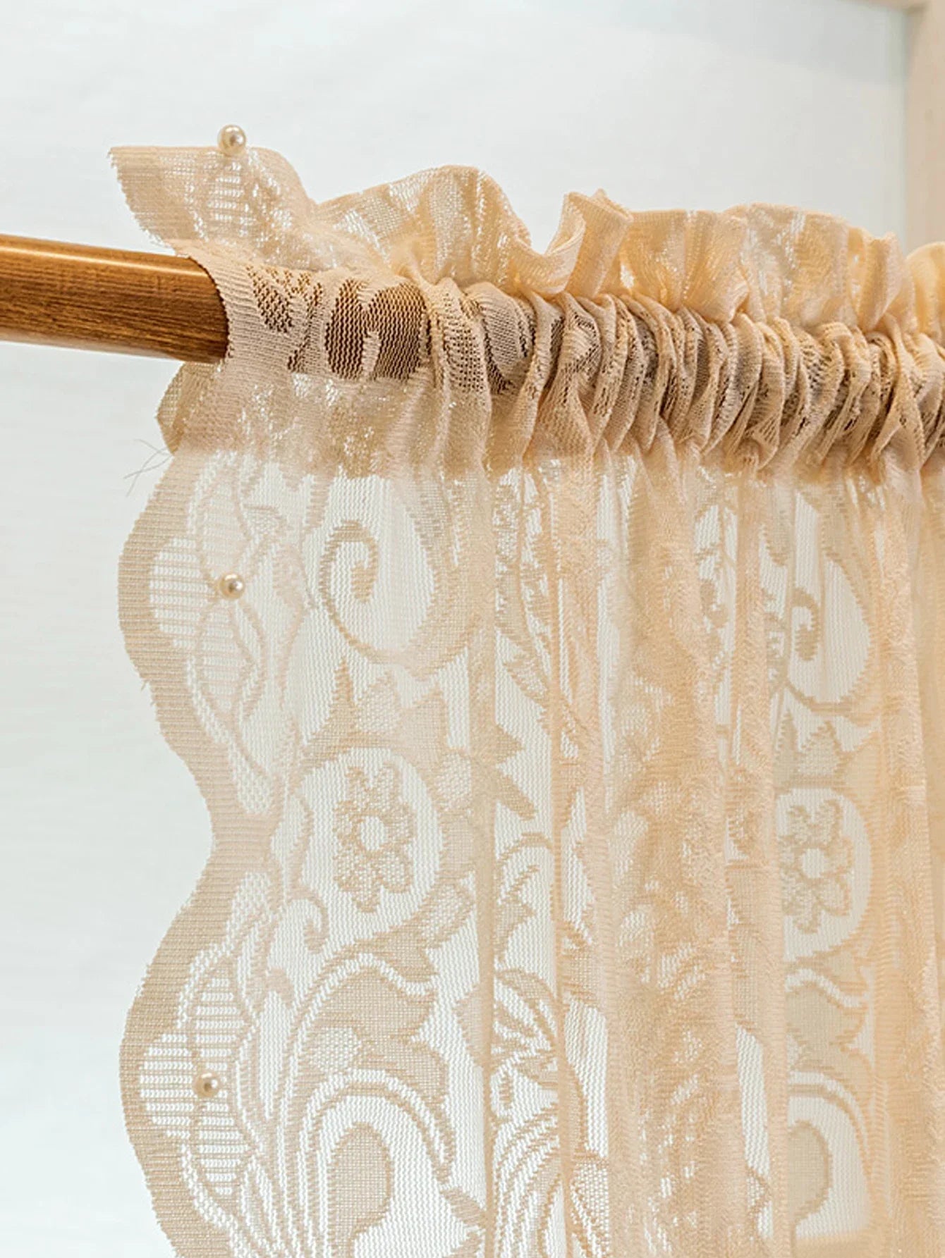 Lace bead curtain