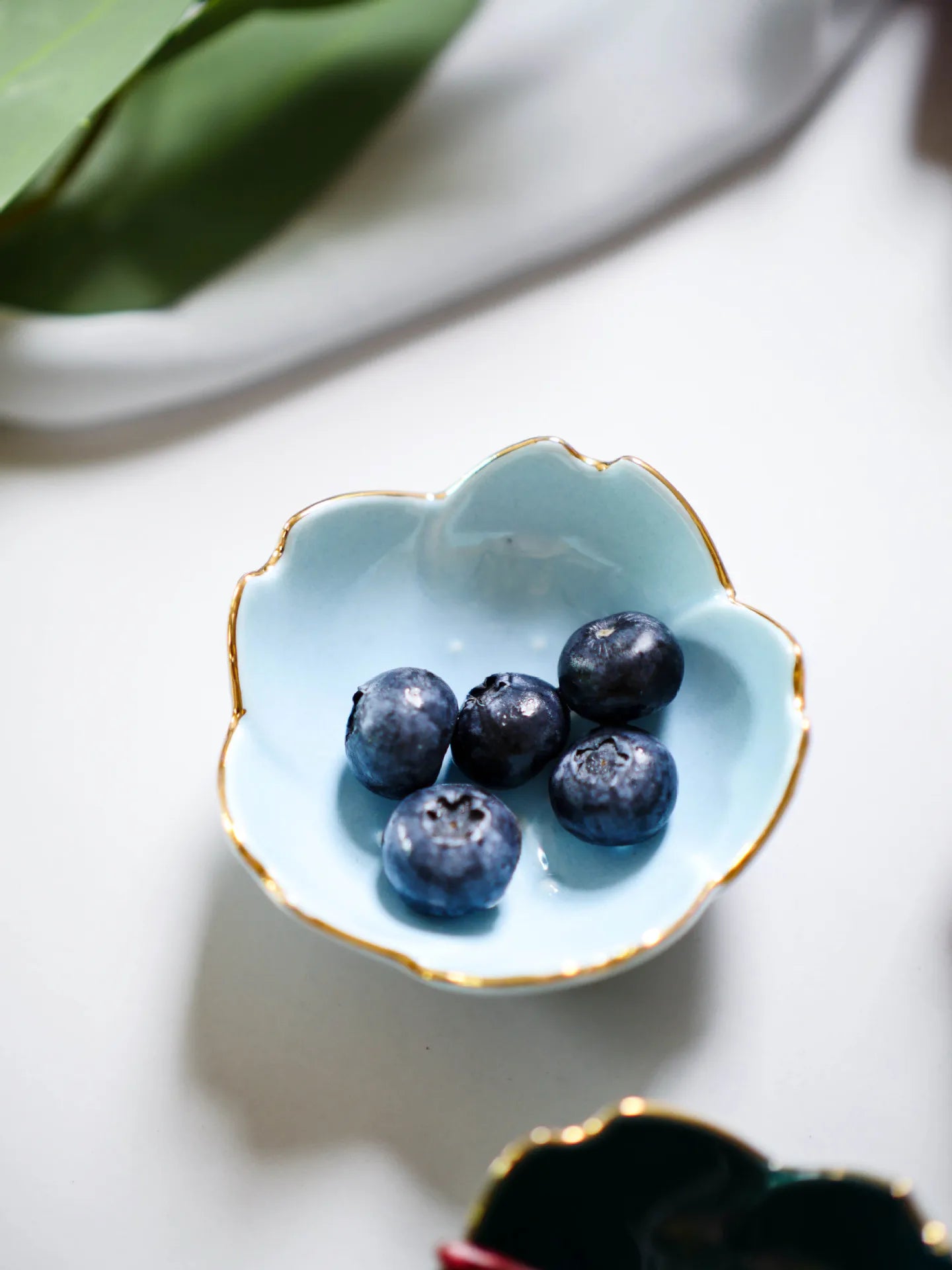 Sakura ceramic condiment dipping bowls